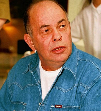 Zdjęcie tytułowe jacek-kuron02ad90ed-35a1-4a20-bb2c-df7dca926610.jpg w newsie Ogólnopolski konkurs historyczny "Znajdź swojego Kuronia"